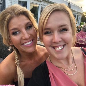 Meet your Posher, Ella